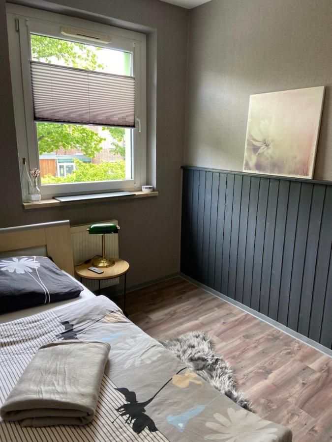 Schoene Kleine Wohnung Cottbus Buitenkant foto